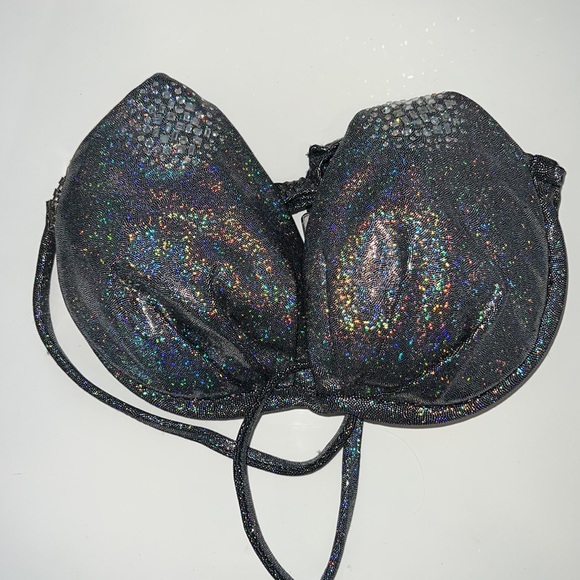 Gorgeous Metallic Bikini Top with Padding (C CUP) - Picture 3 of 5